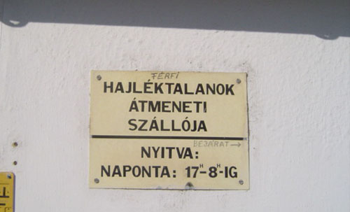 Hajléktalan szálló Hajléktalan szálló